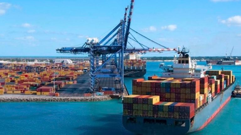 Exportaciones colombianas sumaron USD 27.844 millones en el primer semestre del año
