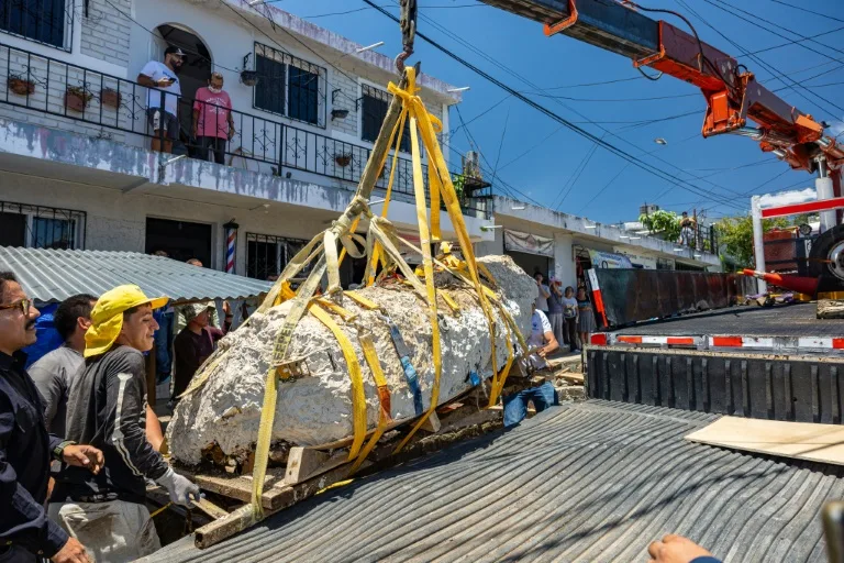 Extraen una osamenta humana de casi 3.000 años en El Salvador