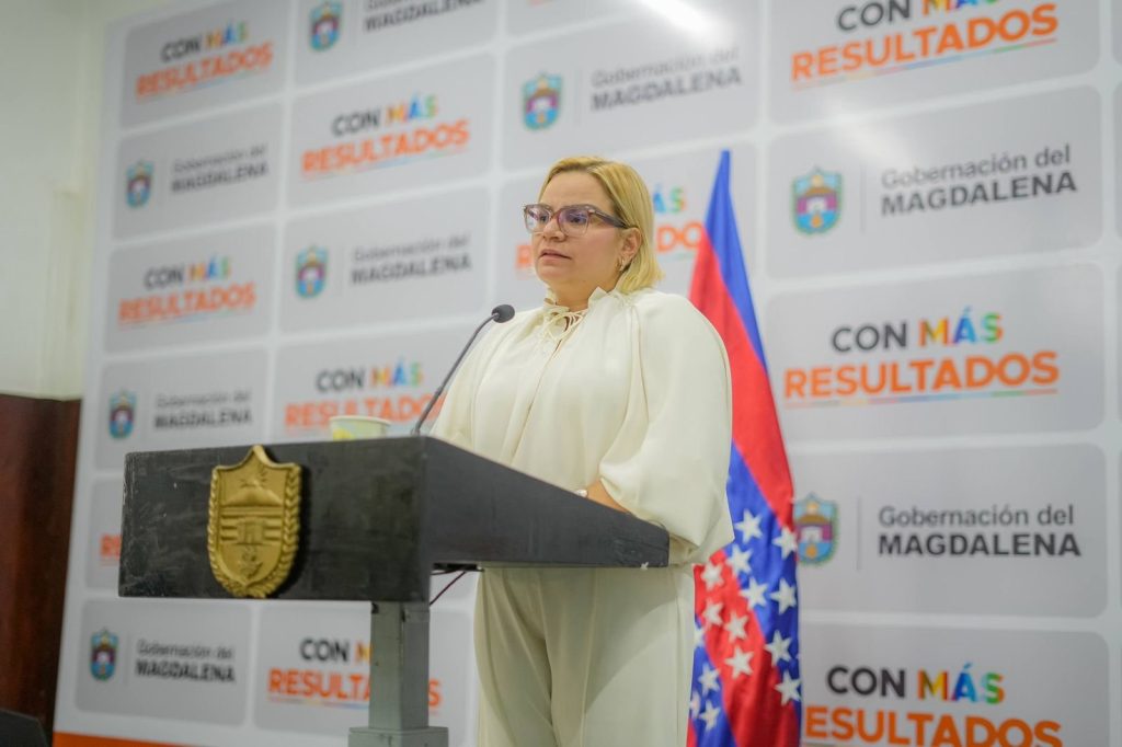 Gobernadora del Magdalena pide a la alcaldía samaria no demoler el Megacolegio de Taganga