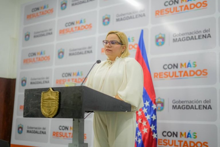 Gobernadora del Magdalena pide a la alcaldía samaria no demoler el Megacolegio de Taganga