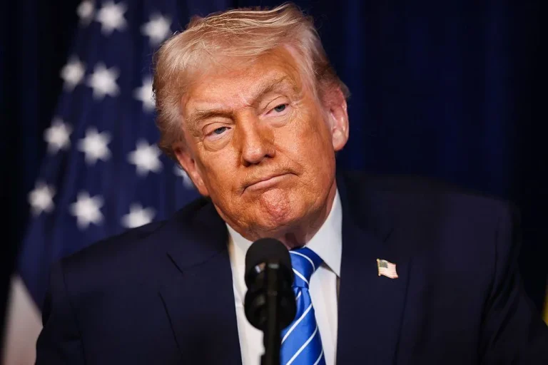 Gobernaremos Venezuela hasta que se complete una transición segura: Trump