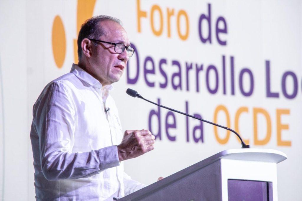 Gobierno garantiza la formalización de 1.000 trabajadores de Supertiendas Olímpica