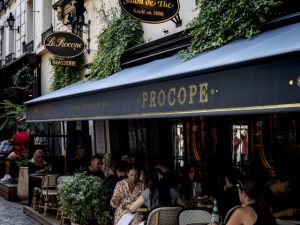 Grandes escritores, bonitos cafés