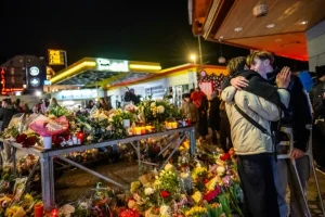 Identifican a las primeras víctimas del mortal incendio de un bar en Año Nuevo