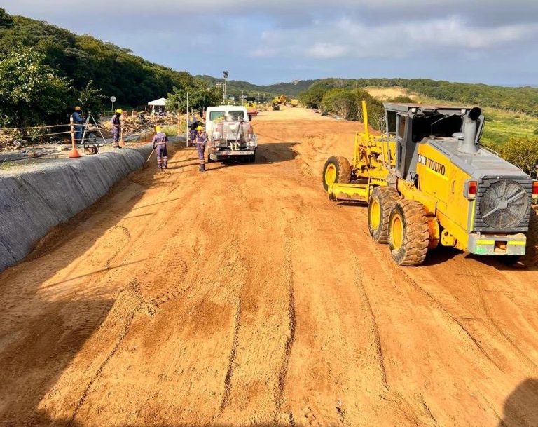 Invías atiende sitio crítico en el km 86 de la vía Cartagena – Barranquilla