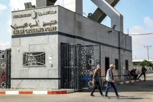Israel anuncia la reapertura limitada del paso de Rafah desde el domingo