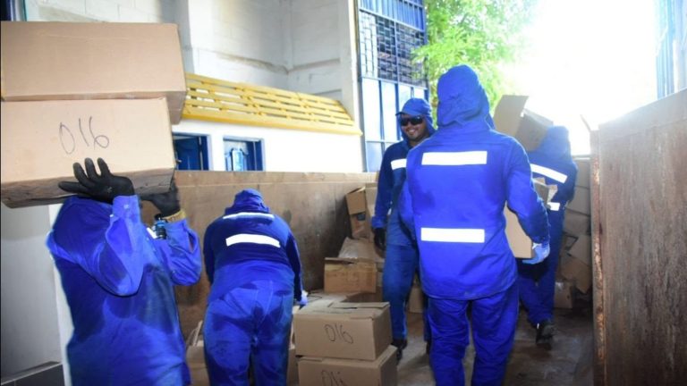 La Dian tiende cerco al contrabando en el país