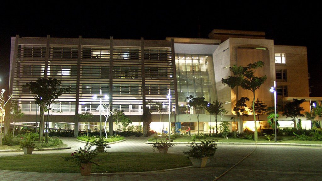 La Escuela de Negocios de Uninorte recibe acreditación conjunta de Amba y BGA