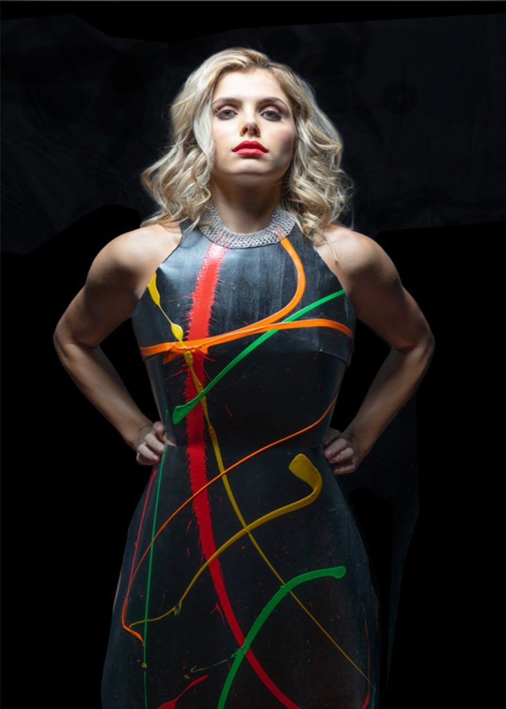 La obra de Stéphane Koerwyn en Bogotá: cuando el arte se convierte en moda