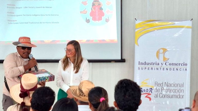 Llega a La Guajira 1a cartilla en wayuunaiki sobre derechos del consumidor para niños y jóvenes