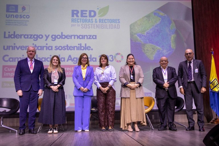 Maritza Rondón Rangel, rectora de la UCC fue reelegida presidenta de la OUI