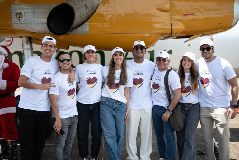 Más de 2.000 regalos llegaron volando a la región amazónica