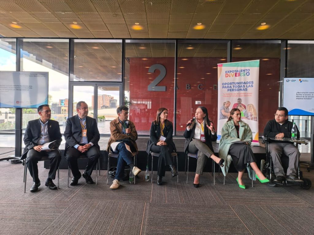 Más oportunidades de empleo para poblaciones diversas