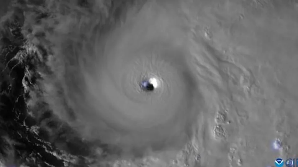 Melissa es ahora un raro huracán de categoría 5: Se acerca a Jamaica