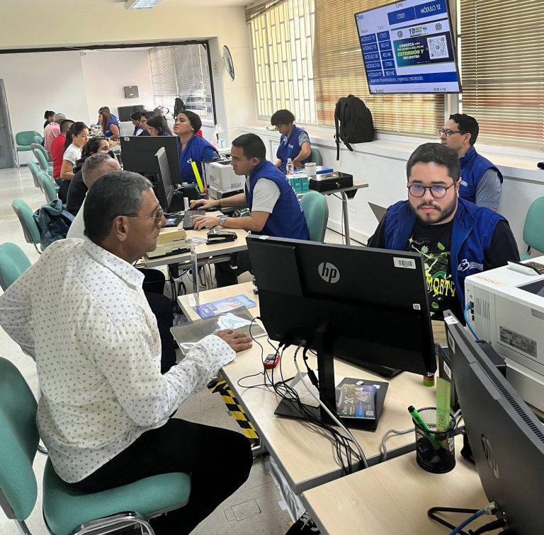 Mujeres empresarias impulsan desarrollo económico del Atlántico: más de 16.000 registros en CamComercio Barranquilla