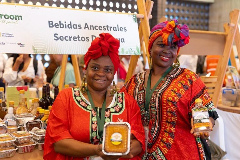 Mujeres: protagonistas del emprendimiento mundial, pero entre brechas que deben superarse