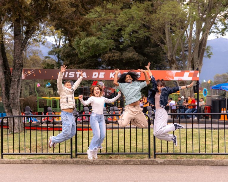 Parques temáticos: otra forma de conexión familiar en la era digital