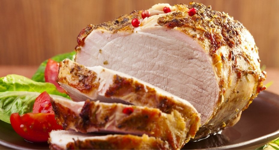 Pernil de cerdo y sancocho de gallina como protagonistas festivos en Colombia