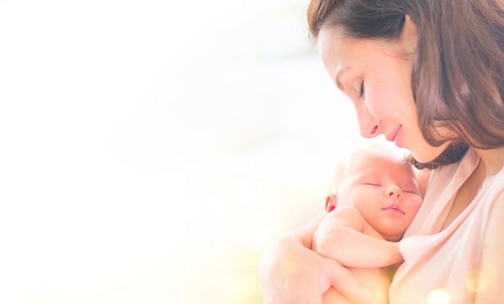 Por qué hay Madres que sufren en diciembre: intensa carga emocional