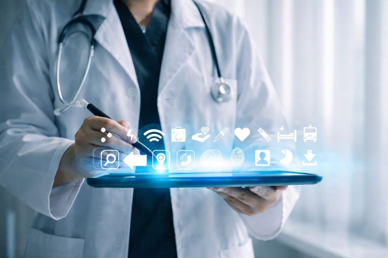 ¿Por qué la salud en Latam invierte millones, pero sigue al borde del colapso?