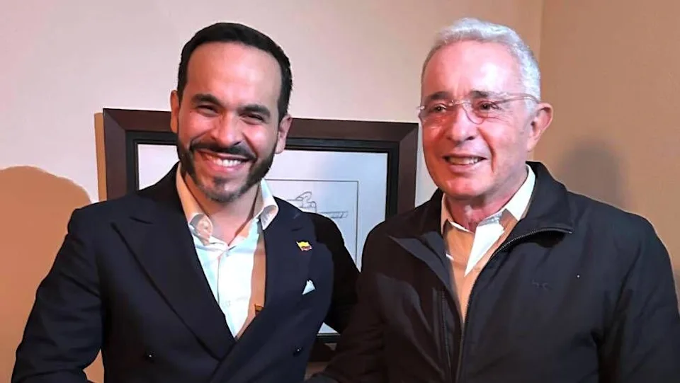 Qué propone De la Espriella y cómo se compara su nueva derecha con la que siempre gobernó Colombia
