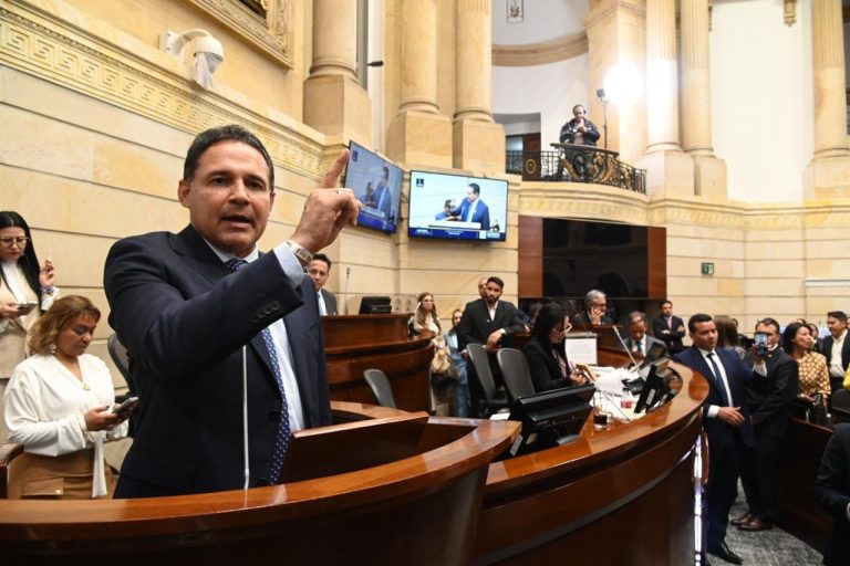 ¿Quién es Honorio Henríquez, el nuevo Presidente del Congreso?