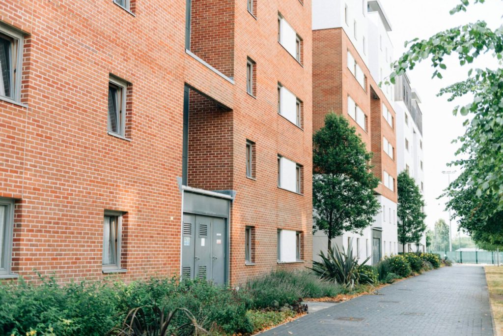 Recomendaciones para fortalecer la seguridad en conjuntos residenciales