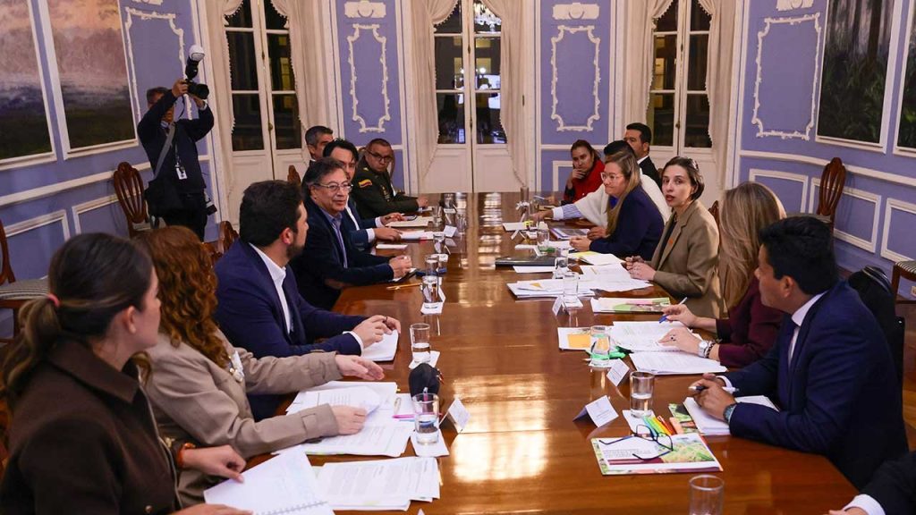 Refuerzan apoyo al sector arrocero con créditos y ordenamiento productivo