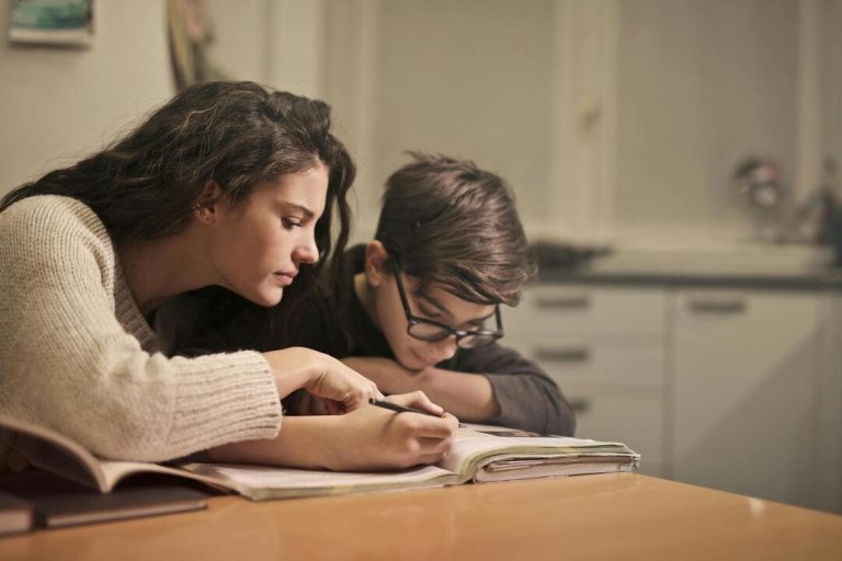 Regreso a clases 2026: ¡Así puede ahorrar en la compra de útiles escolares!