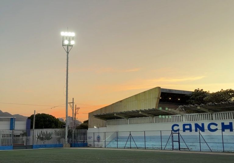 Santa Marta ilumina La Castellana y fortalece el deporte