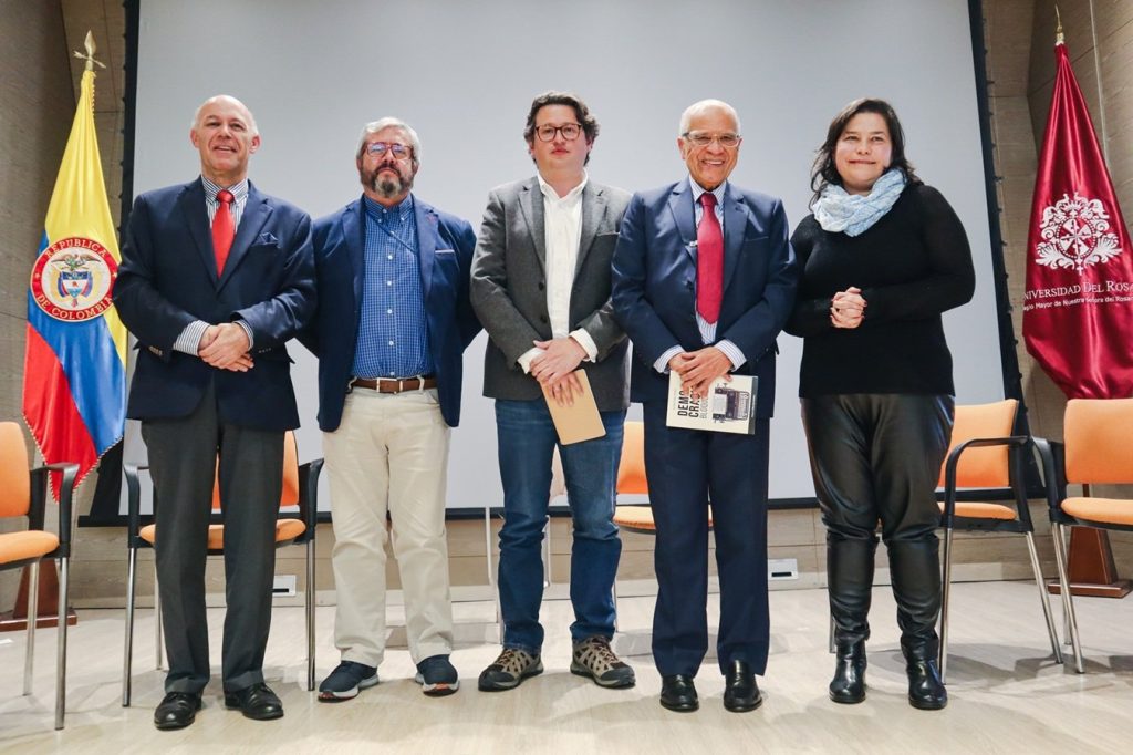 “Se encendieron las alarmas sobre gobernabilidad y legitimidad democrática”: expertos en Unirosario