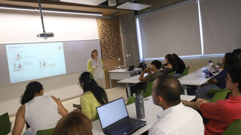 Semana del Idioma en Uninorte abre con enfoque en aprendizaje consciente de lenguas