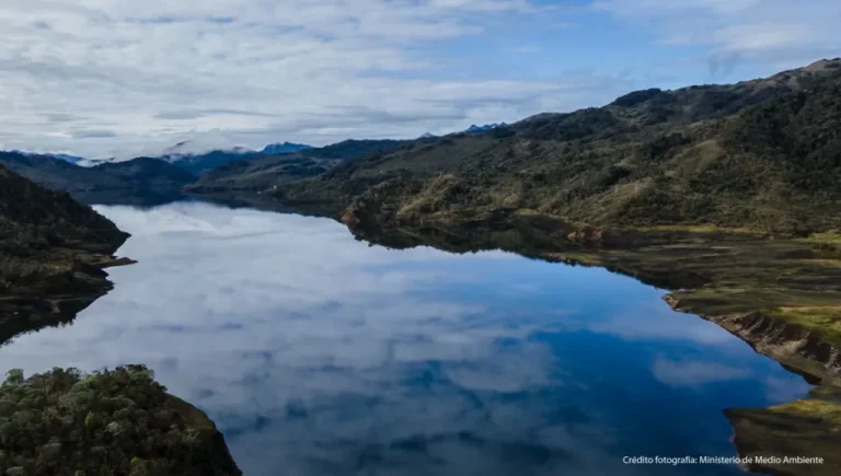 Sesquilé, Guatavita, Guasca, La Calera y Fómeque, firman acuerdos voluntarios para la protección del agua