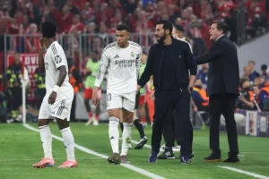 Sin Champions y con la Liga imposible, el Real Madrid obligado a reinventarse