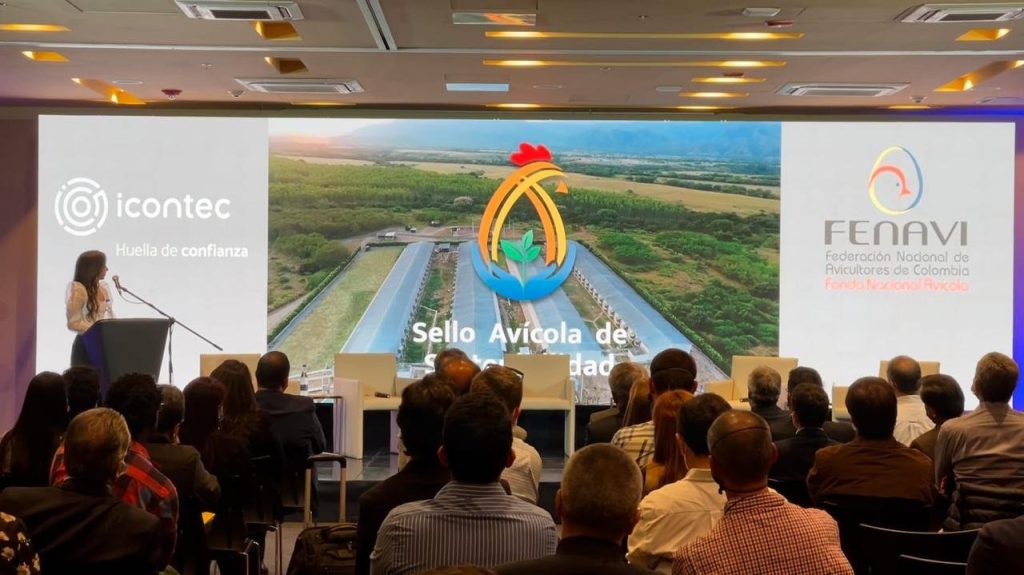 “Sostenibilidad avícola, una apuesta por un futuro más responsable”: Fenavi