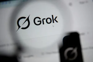 Tres adolescentes de EEUU demandan a xAI por imágenes sexualizadas generadas con Grok