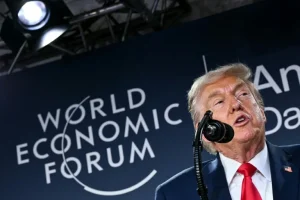 Trump invita a EEUU a la presidenta de Venezuela en fecha por definir