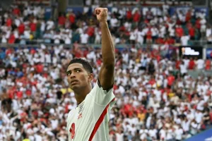Un doblete de Bellingham envía a Inglaterra a semifinales del Mundial
