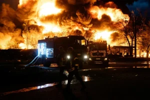 Una ola de ataques rusos deja 16 muertos muertos y más de 100 heridos en todo Ucrania
