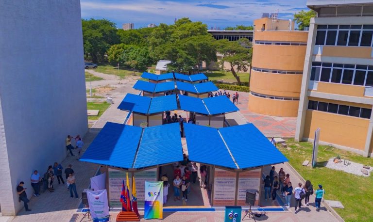 Unimagdalena organiza ventas de los estudiantes en sus instalaciones