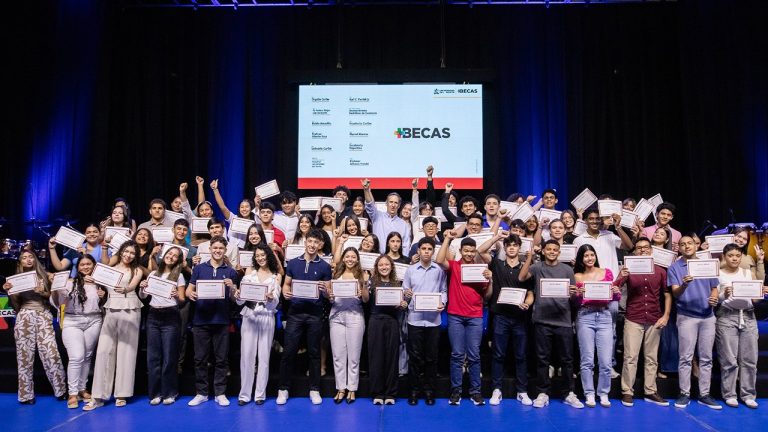Uninorte 60 años: 241 becas nuevas a estudiantes sobresalientes