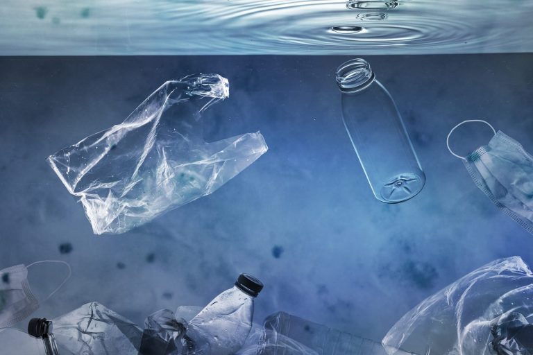 Unión empresarial con el propósito de poner fin a la contaminación por plástico
