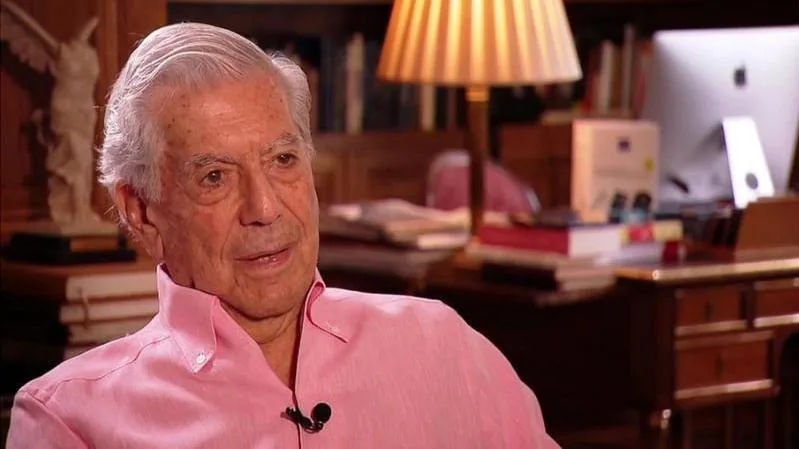 Vargas Llosa con BBC Mundo: “Me gustaría que la muerte me hallara escribiendo, como un accidente”