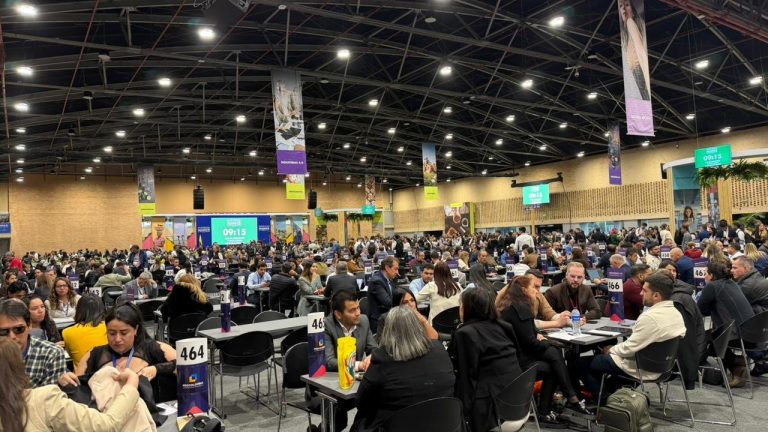 Ventanilla Única de Inversión (VUI) debutó ante más de 4.000 empresarios