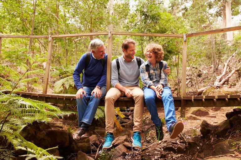 Viajar con papá: el regalo que une generaciones y deja huella para siempre