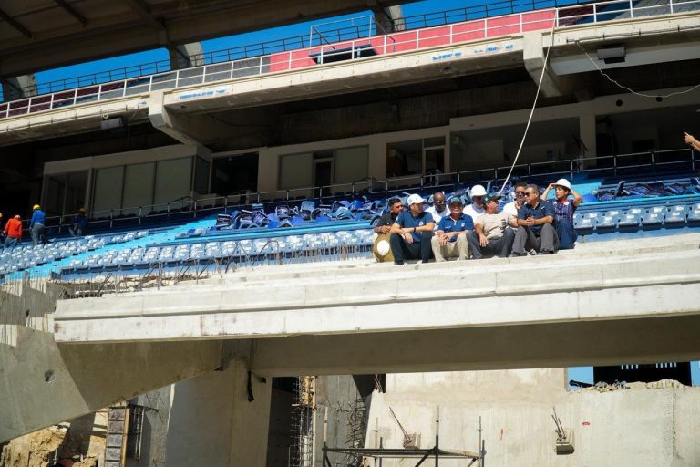 Ya se empiezan a ver las nuevas graderías del Supermetro en Barranquilla