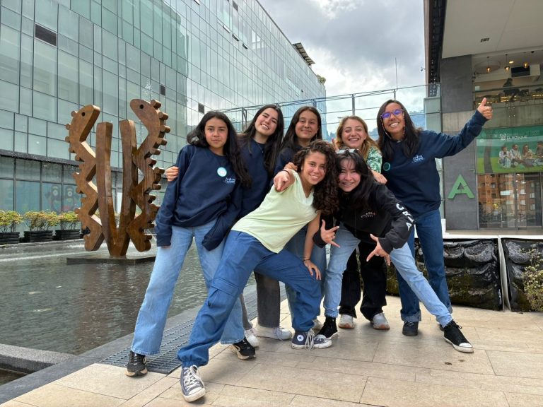 Youth Forum 2026: jóvenes de Colombia y Ecuador presentan soluciones para mejorar su entorno