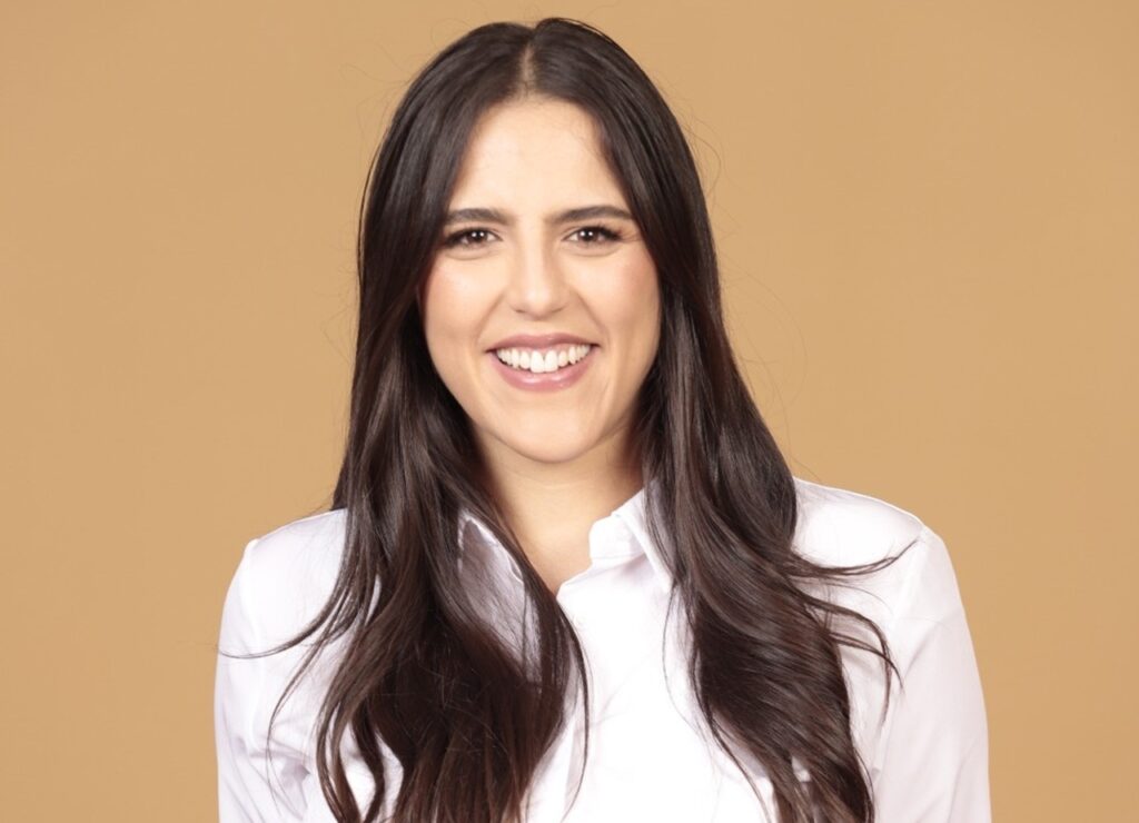 Angélica la escritora