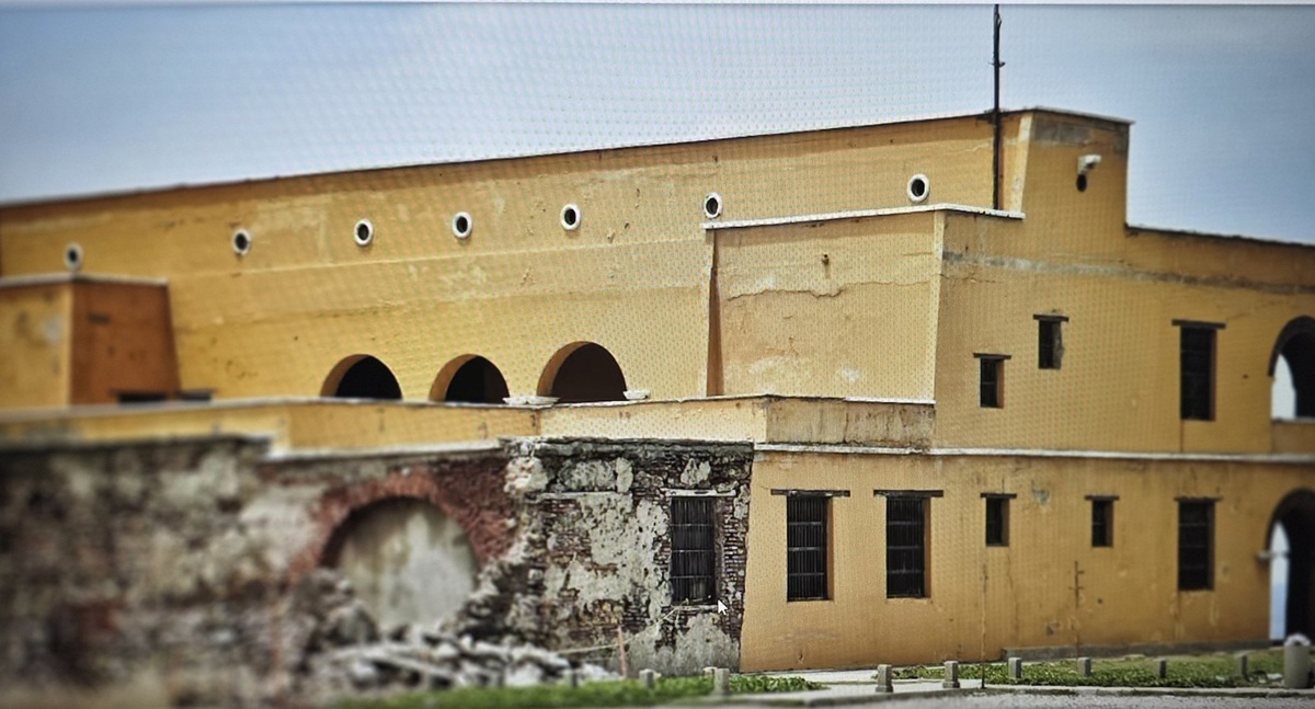 Una historia en ruinas
