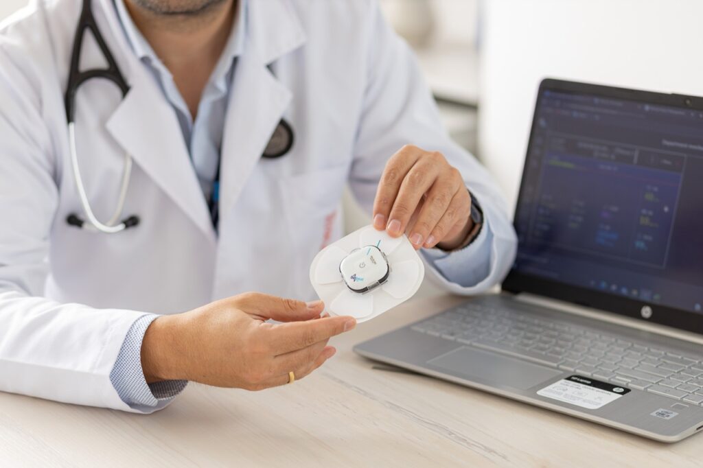 Clínica Shaio presenta el programa Sensórica para el monitoreo cardiaco remoto